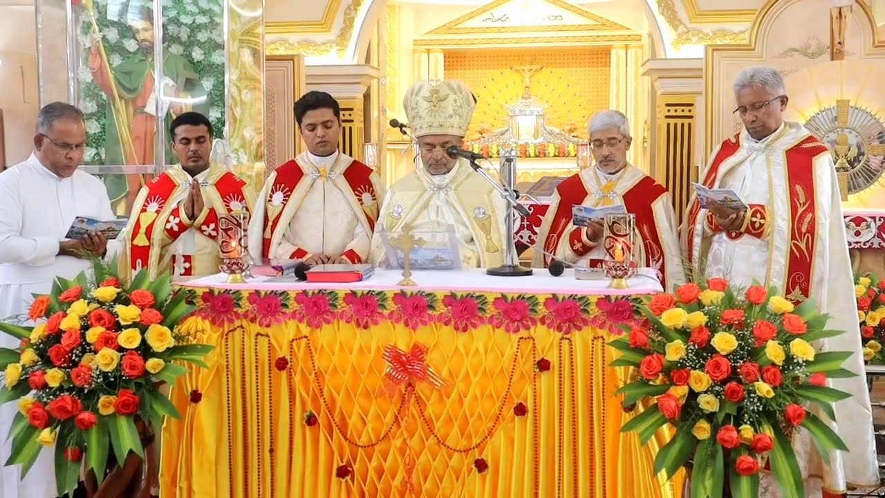 അഴീക്കോട് മാർത്തോമ പൊന്തിഫിക്കൽ തീർഥകേന്ദ്രത്തിൽ മാർത്തോമാ ശ്ലീഹായുടെ ഭാരത പ്രവേശന തിരുനാളും മാർത്തോമാശ്ലീഹായുടെ വലതുകര തിരുശേഷിപ്പ് പ്രതിഷ്ഠയുടെ 71 ാം വാർഷികവും ആഘോഷിച്ചു.