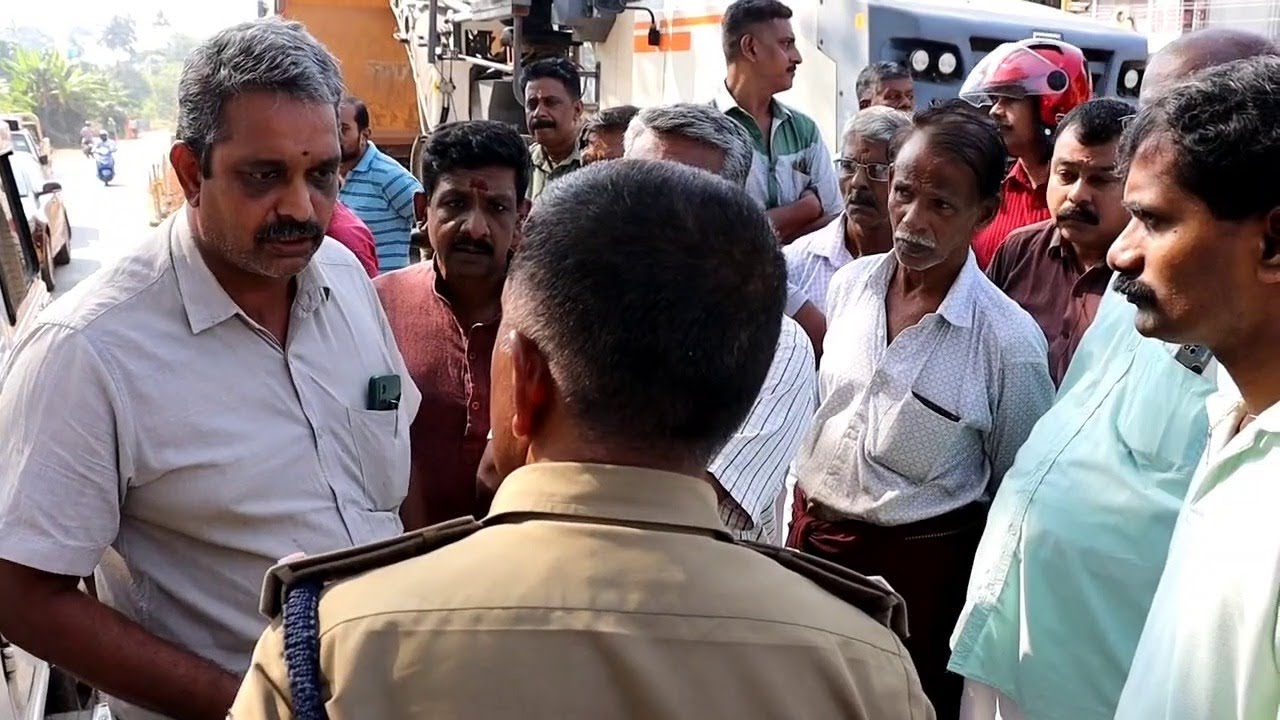 കൊടുങ്ങല്ലൂരിൽ ദേശീയപാത ഡി.വൈ.എസ്.പി ഓഫീസ് ജംഗ്ഷനിലെ നിർമ്മാണം നാട്ടുകാർ വീണ്ടും തടഞ്ഞു.