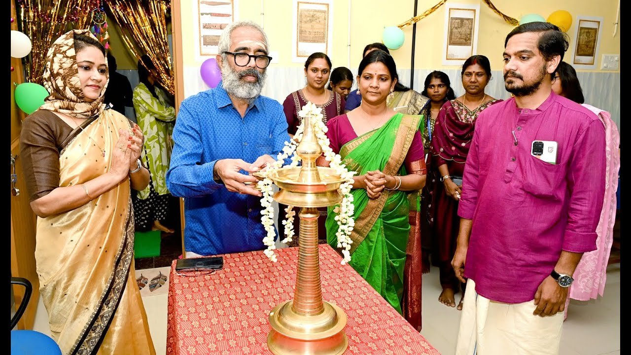 കൊടുങ്ങല്ലൂർ കുഞ്ഞിക്കുട്ടൻ തമ്പുരാൻ സ്മാരക ഗവ. കോളേജിലെ സംസ്കൃതവിഭാഗത്തിന് കീഴിൽ അമൂല്യങ്ങളായ താളിയോല ഗ്രന്ഥങ്ങളുടെ സംരക്ഷണത്തിനായി മാനുസ്ക്രിപ്റ്റ് കൺസർവേഷൻ സെൻ്റർ പ്രവർത്തനമാരംഭിച്ചു