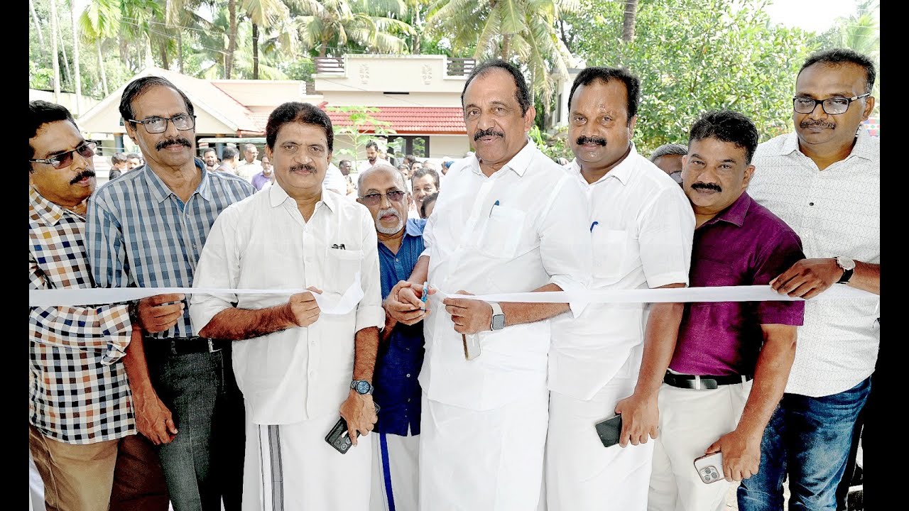 ജീവകാരുണ്യ പ്രവർത്തനത്തിന് പൊതു സമൂഹം എം ഇ എസിൽ നിന്ന് മാതൃക സ്വീകരിക്കണമെന്ന് ബെന്നി ബഹനാൻ എം. പി