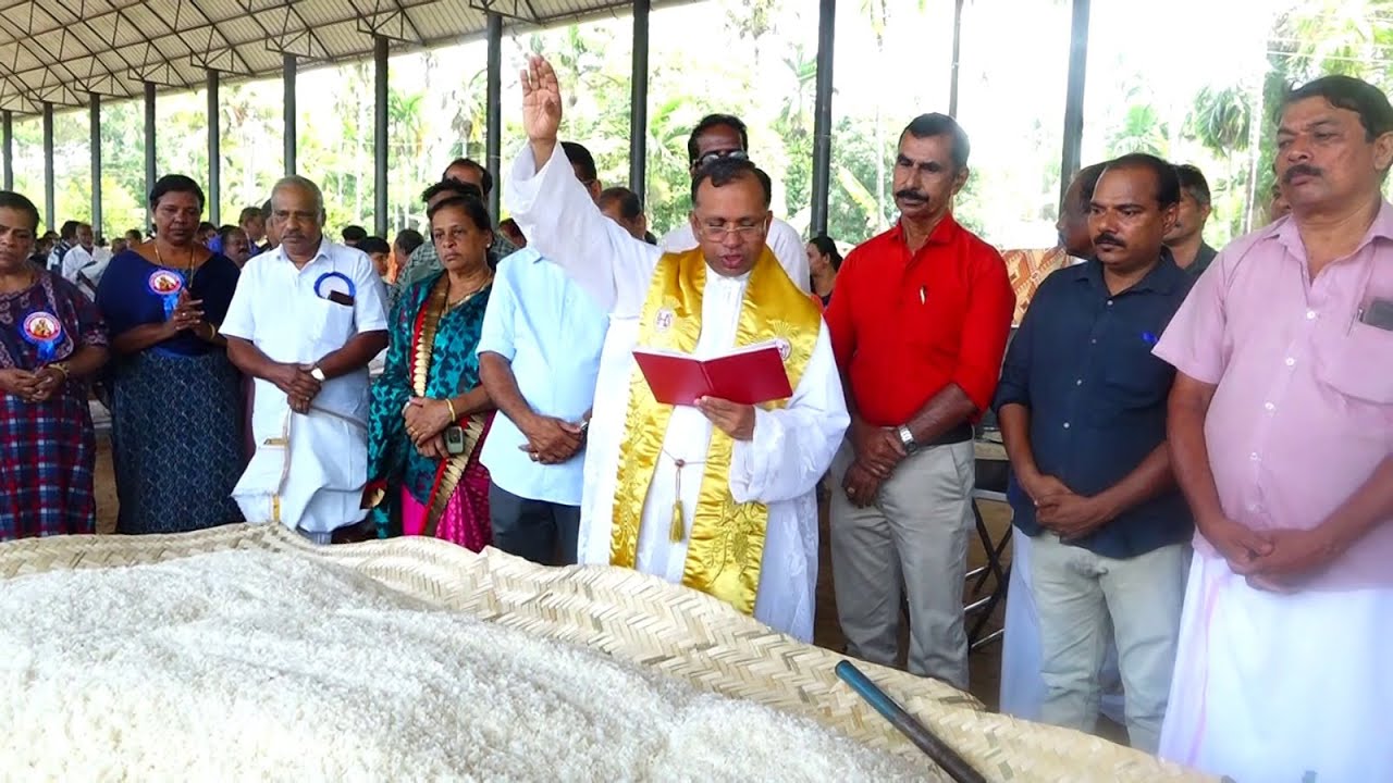 കോട്ടപ്പുറം കത്തീഡ്രൽ ദേവാലയത്തിൽ വി.ഔസേപ്പിതാവിന്റെ ഊട്ട് തിരുന്നാൾ ആഘോഷിച്ചു.