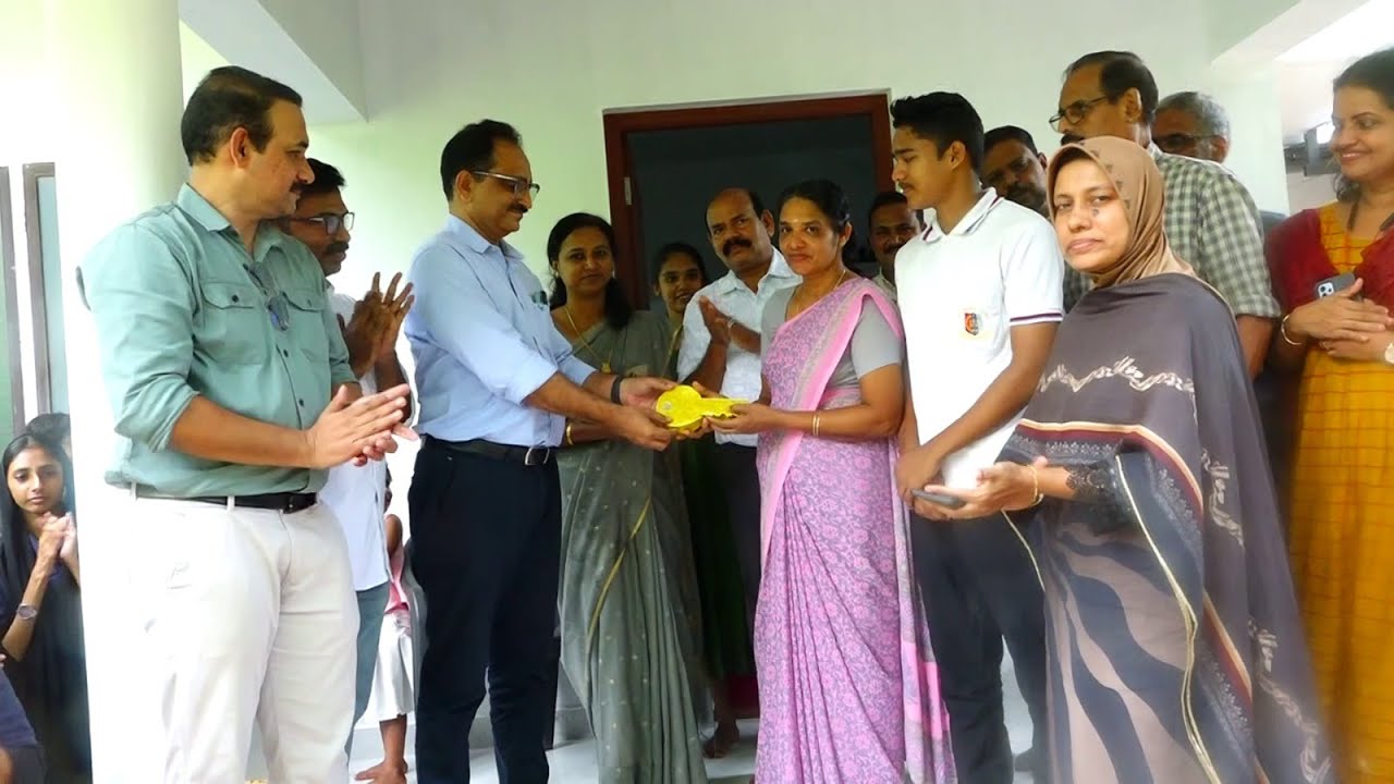 പി.വെമ്പല്ലൂരിൽ സഹപാഠിക്ക് ഒരു സ്വപ്നക്കൂട് എന്ന ഭവന നിർമ്മാണ പദ്ധതിയുടെ താക്കോൽദാനം നടന്നു.