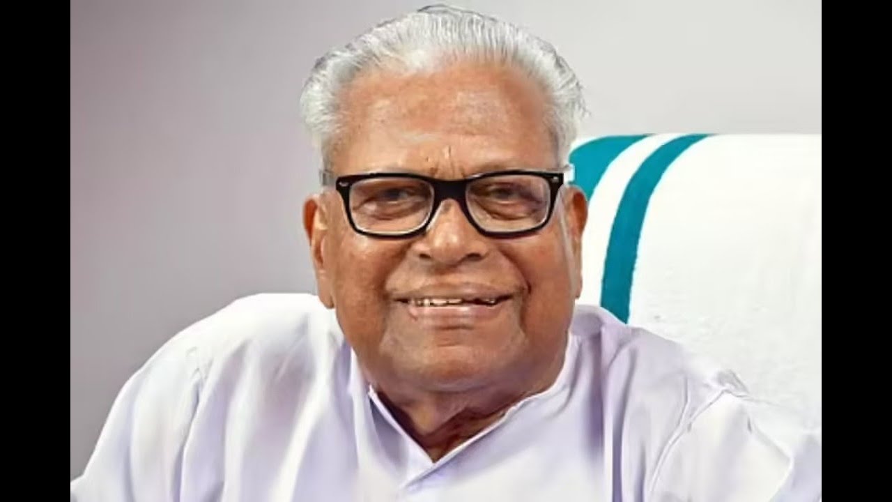 വി.എസ് അച്ചുതാനന്ദൻ വിടപറയുമ്പോൾ അദ്ദേഹത്തിൻ്റെ ഓർമ്മകൾ നിറഞ്ഞു നിൽക്കുന്ന വിദ്യാലയമാണ് ചെന്ത്രാപ്പിന്നി ഹയർ സെക്കന്ററി സ്കൂൾ.