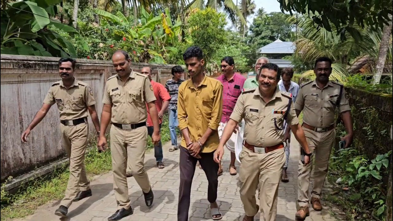 ശ്രീനാരയണപുരത്ത് ക്ഷേത്ര ഭണ്ഡാരം കുത്തിപ്പൊളിച്ച് മോഷണം നടത്തിയ കേസിലെ പ്രതിയെ അറസ്റ്റ് ചെയ്തു