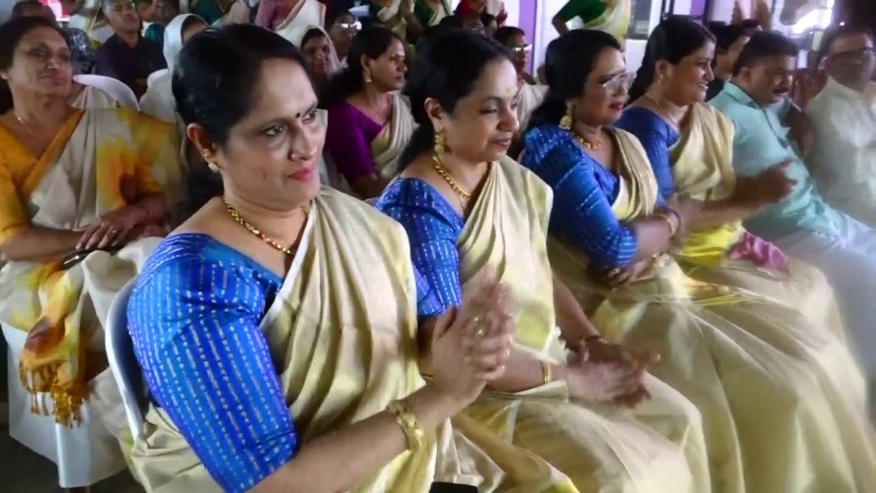 കൊടുങ്ങല്ലൂരിലെ നാല് കോടതികളിലെ ജഡ്ജിമാരും,അഭിഭാഷകരും, കോടതി സ്റ്റാഫും, അഭിഭാഷക ക്ലാർക്ക്മാരും ചേർന്ന ഓണാഘോഷം വർണാഭമായി