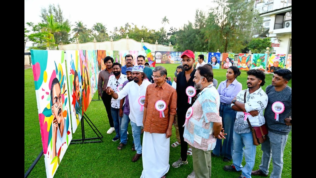 കലാകാരന്മാരുടെ കൂട്ടായ്മയായ എക്‌സോട്ടിക് ഡ്രീംസ് ‘സാഹിത്യകേരളം മുഖവര’ എന്നപേരിൽ നടന്ന ചിത്രകലാ ക്യാമ്പ് സാഹിത്യ അക്കാദമി വൈസ് ചെയർമാൻ അശോകൻ ചരുവിൽ ഉദ്ഘാടനം ചെയ്തു