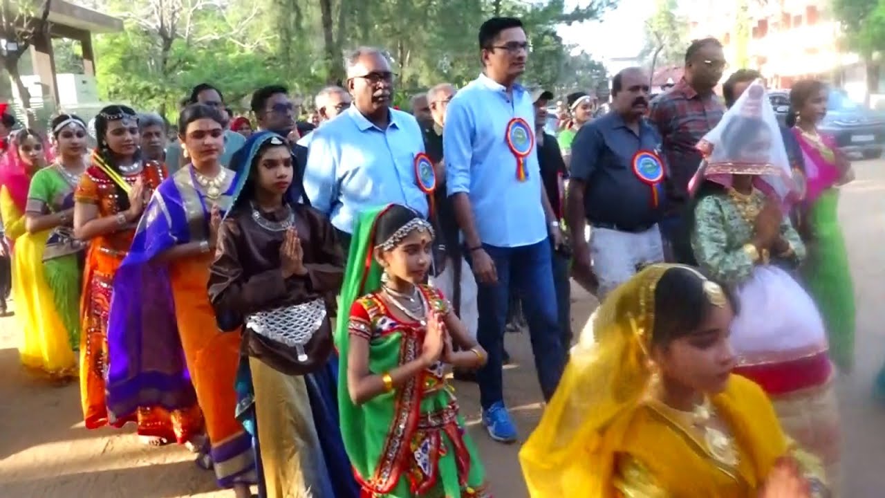 പടിഞ്ഞാറേ വെമ്പല്ലൂർ: എംഇഎസ് പബ്ലിക് സ്കൂളിലെ വാർഷികാഘോഷം ‘സെലസ്റ്റിയ 2025’വിവിധ പരിപാടികളോടെ നടന്നു
