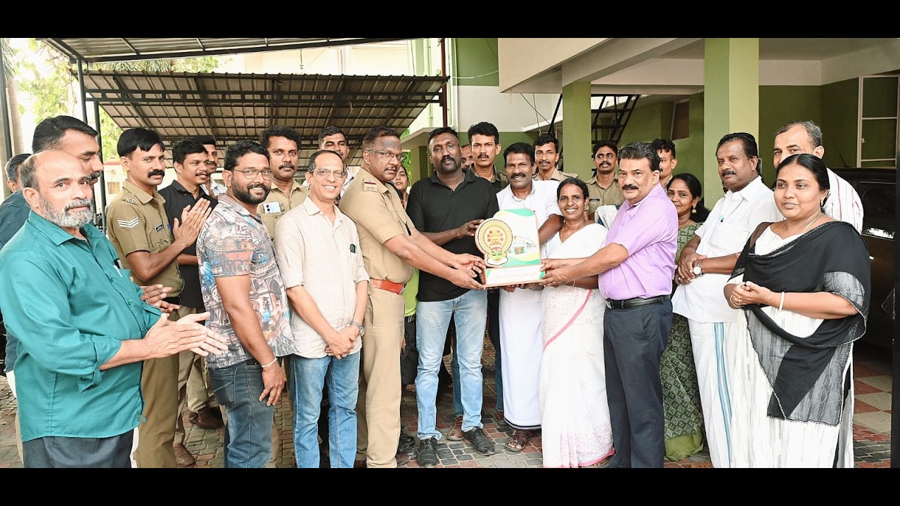 കൊടുങ്ങല്ലൂർ പൊലീസ് സേനയെ അലർട്ട് കൊടുങ്ങല്ലൂർ ആദരിച്ചു