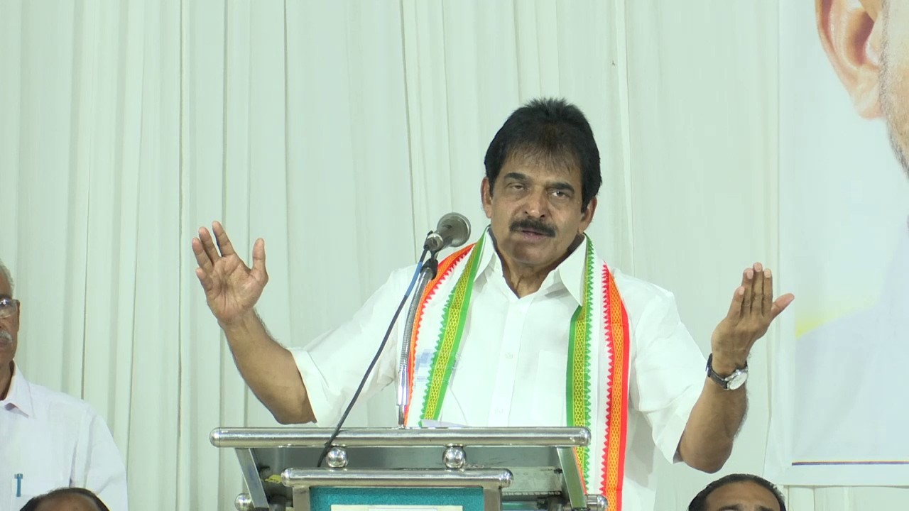 ഇടതുപക്ഷത്തിന്‍റെ സ്ഥാനാര്‍ത്ഥി പട്ടിക ദുരൂഹം; ബിജെപിക്ക് ജയിക്കാൻ കളമൊരുക്കുന്നു: കെ.സി.വേണു​ഗോപാൽ