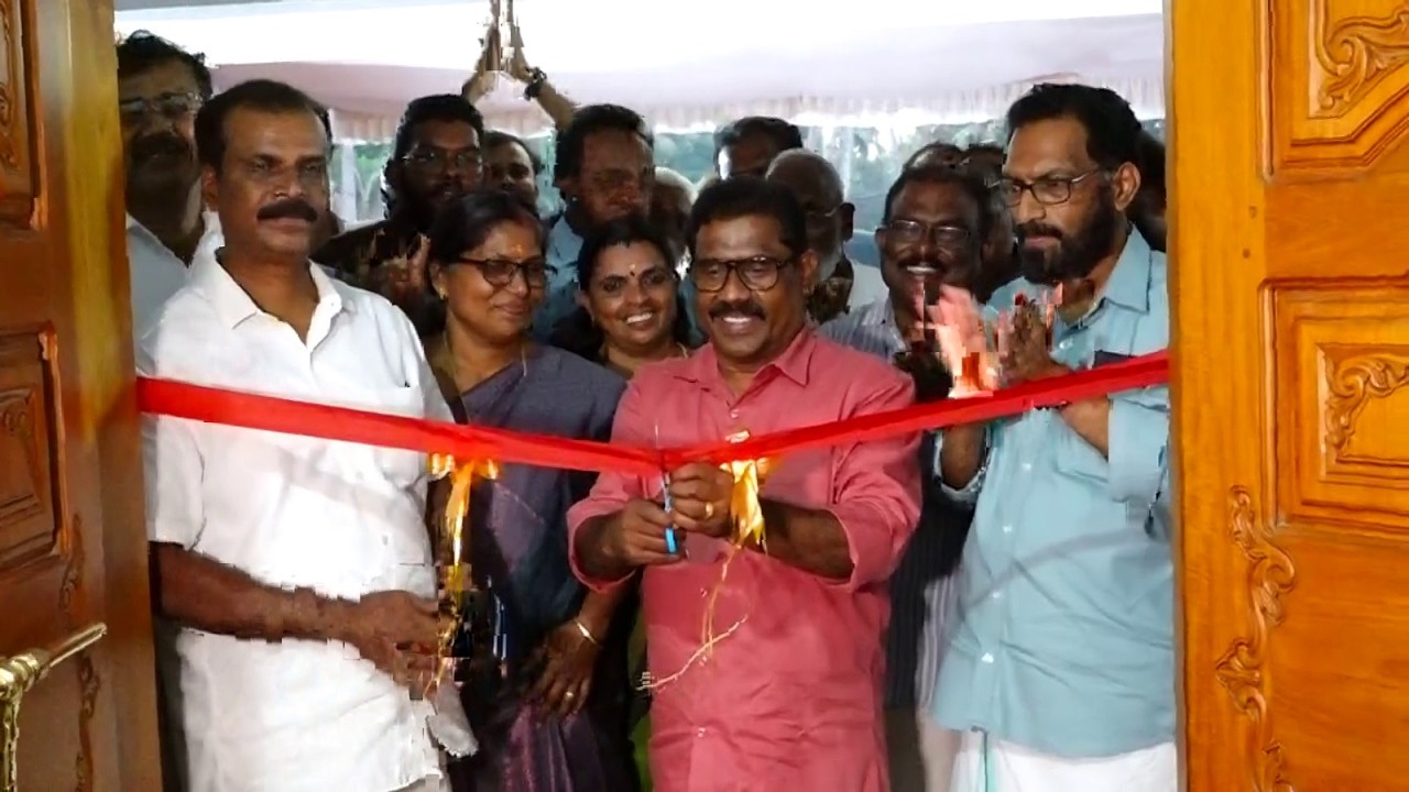 നോമ്പ് തുറയോടെ കയ്പമംഗലം സ്ഥാനാർത്ഥിയുടെ ഗൃഹപ്രവേശം