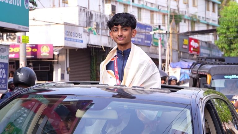 ശ്രീലങ്കയിൽ വെച്ച് നടന്ന സൗത്ത് ഏഷ്യൻ ജുജിറ്റ്സു ചാമ്പ്യൻഷിപ്പിൽ ചാമക്കാല സ്വദേശി വെള്ളി മെഡൽ കരസ്ഥമാക്കി.