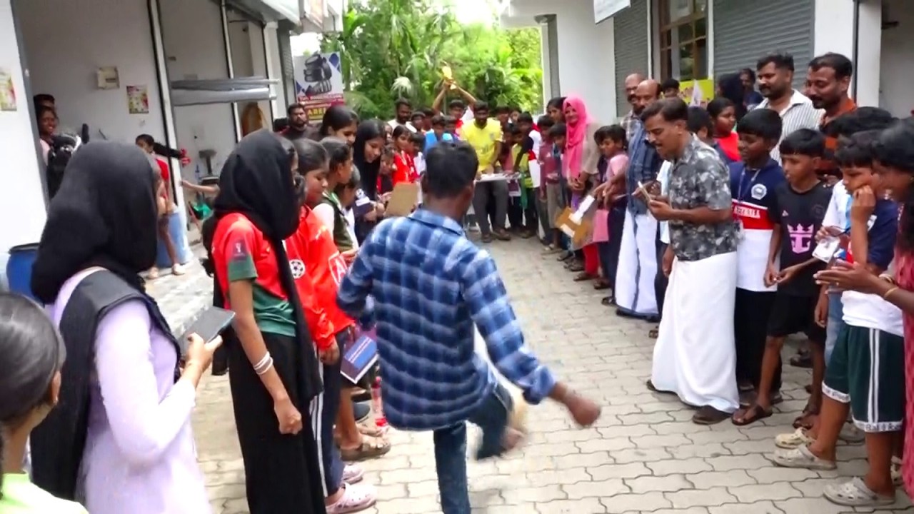 കാൽപന്തിൻ്റെ ആരവങ്ങളോടെ ബാലാനുബോധിനി യു പി സ്കൂൾ