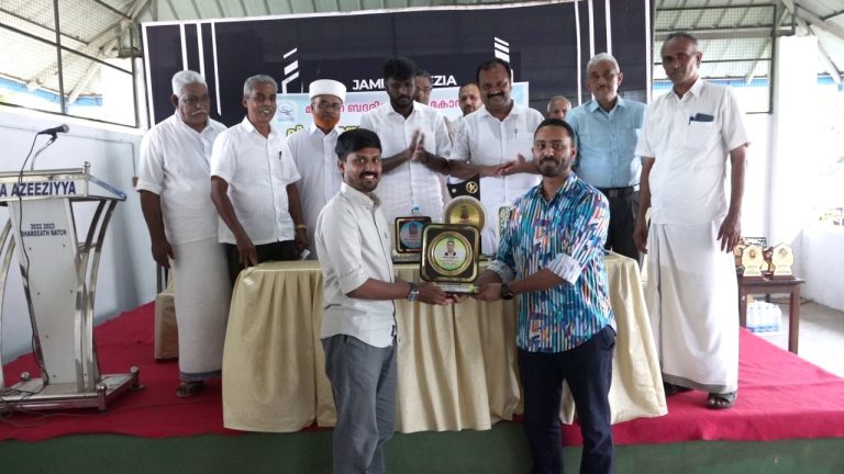 മാടവന ബദ്​രിയ്യ സുന്നി കോഡിനേഷൻ വിദ്യാഭ്യാസ അവാർഡ് ദാനവും പ്രതിഭകളെ ആദരിക്കലും നടത്തി