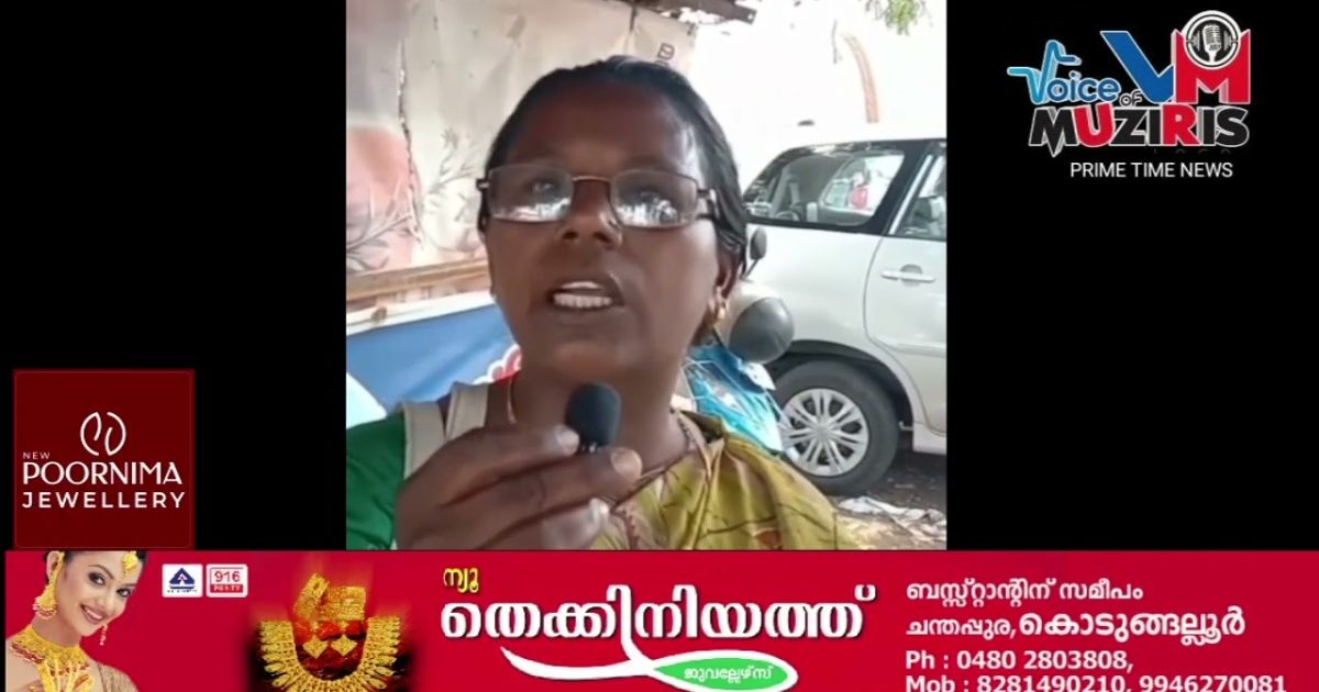 മതിലകത്ത് ലോട്ടറി വിറ്റ് ഉപജീവനം നടത്തിവരുന്ന ലോട്ടറി വില്പനക്കാരിയെ കബളിപ്പിച്ച് ലോട്ടറി ടിക്കറ്റ് തട്ടിയെടുത്തതായി പരാതി.