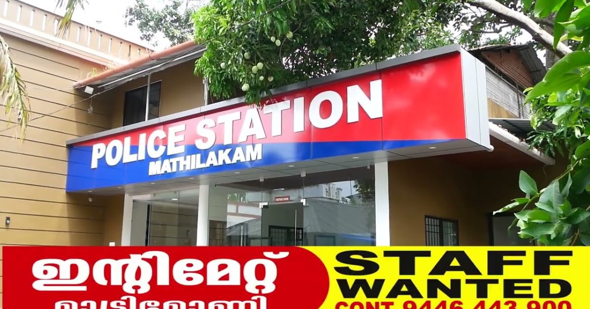 ടോറസ് ലോറി ബൈക്കിൽ ഇടിച്ച് ബൈക്ക് യാത്രികനായ എ.എസ്.ഐക്ക് ഗുരുതര പരിക്ക്.ഇടിച്ച ലോറി നിർത്താതെ പോയി.