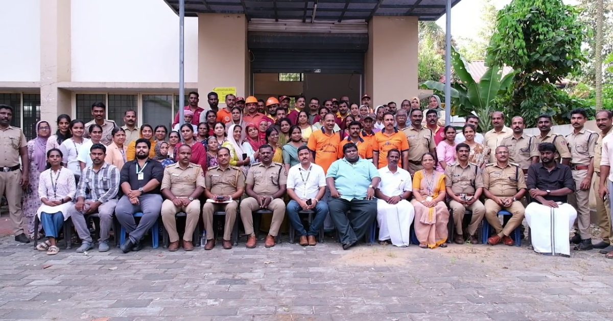 അടിയന്തര സാഹചര്യങ്ങളെയും നേരിടാൻ എറിയാട് ഗ്രാമപഞ്ചായത്തിൽ സുനാമി മോക്ക് ഡ്രിൽ നടത്തി