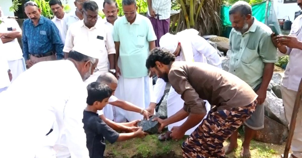 അഴീക്കോട് നന്മ സാധുജന സഹായ സമിതിയുടെ ഏഴാമത് ഭവനത്തിന്റെ തറക്കല്ലിടൽ നടന്നു