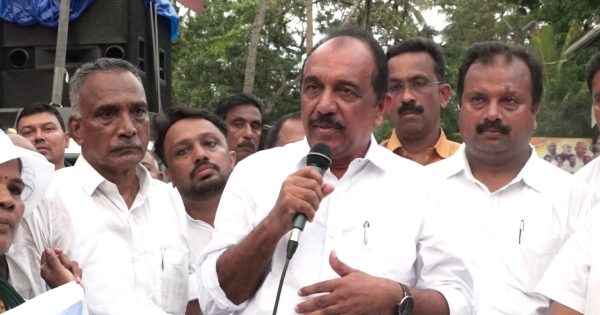 ഇന്ത്യൻ സ്വാതന്ത്ര്യ സമരത്തെ ഒറ്റു കൊടുത്തവരിൽ നിന്ന് രാജ്യത്തെ രക്ഷിക്കാനുള്ള രണ്ടാം സ്വാതന്ത്ര്യ സമരമാണ് നടന്നുകൊണ്ടിരിക്കുന്നതെന്ന് ബെന്നി ബെഹന്നാൻ എം പി