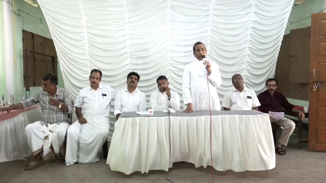 എറിയാട് ഫാത്തിമ മാതാ പള്ളിയിൽ വിദ്യാഭ്യാസ അവാർഡ് ദാനവും പൊതുയോഗവും മോൺസിഞ്ഞോർ റാഫേൽ ഒളാട്ടുപുറം അനുസ്മരണവും നടന്നു