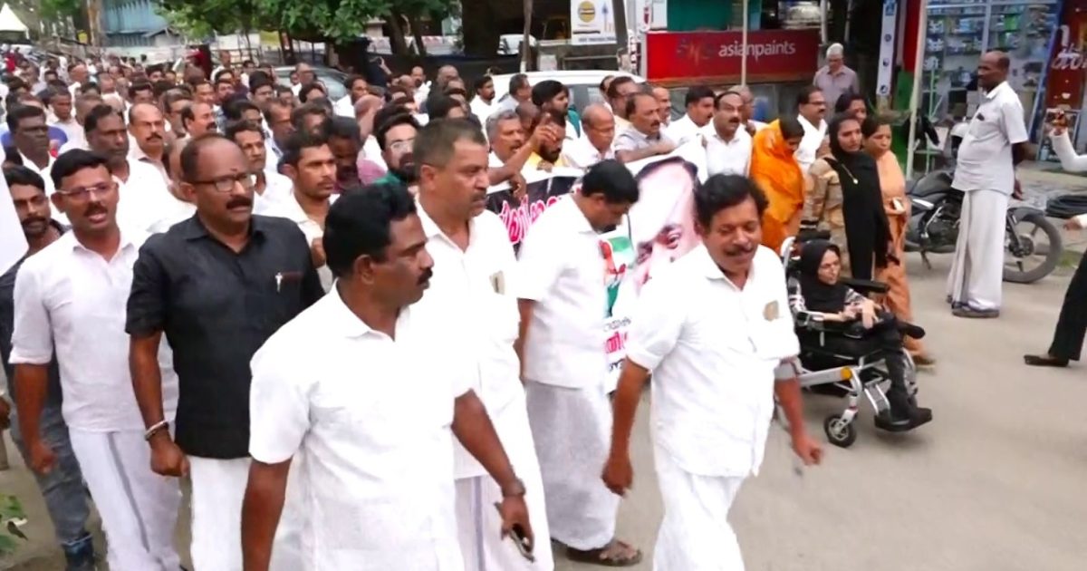 കൊടുങ്ങല്ലൂരിൽ വി.ഡി. സതീശനായി തെരുവിലിറങ്ങി കോൺഗ്രസ്‌ പ്രവർത്തകർ