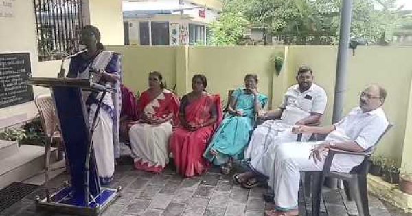കൊടുങ്ങല്ലൂർ നഗരസഭ പാലിയം തുരുത്ത് 21 ാം വാർഡ് വികസന സമിതിയും മേത്തല ആയുർവ്വേദ ഡിസ്പെൻസറിയും സംയുക്തമായി ഔഷധ കഞ്ഞി വിതരണവും ബോധവൽക്കരണവും സംഘടിപ്പിച്ചു