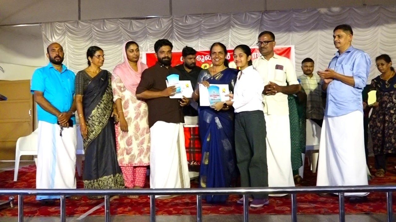 കൊടുങ്ങല്ലൂർ നഗരസഭ SSLC, PLUS 2 വിൽ ഉന്നത വിജയം കരസ്ഥമാക്കിയ വിദ്യാർത്ഥികളെ അനുമോദിക്കുന്നതിനു വേണ്ടി ആദരണീയം 2026 സംഘടിപ്പിച്ചു.