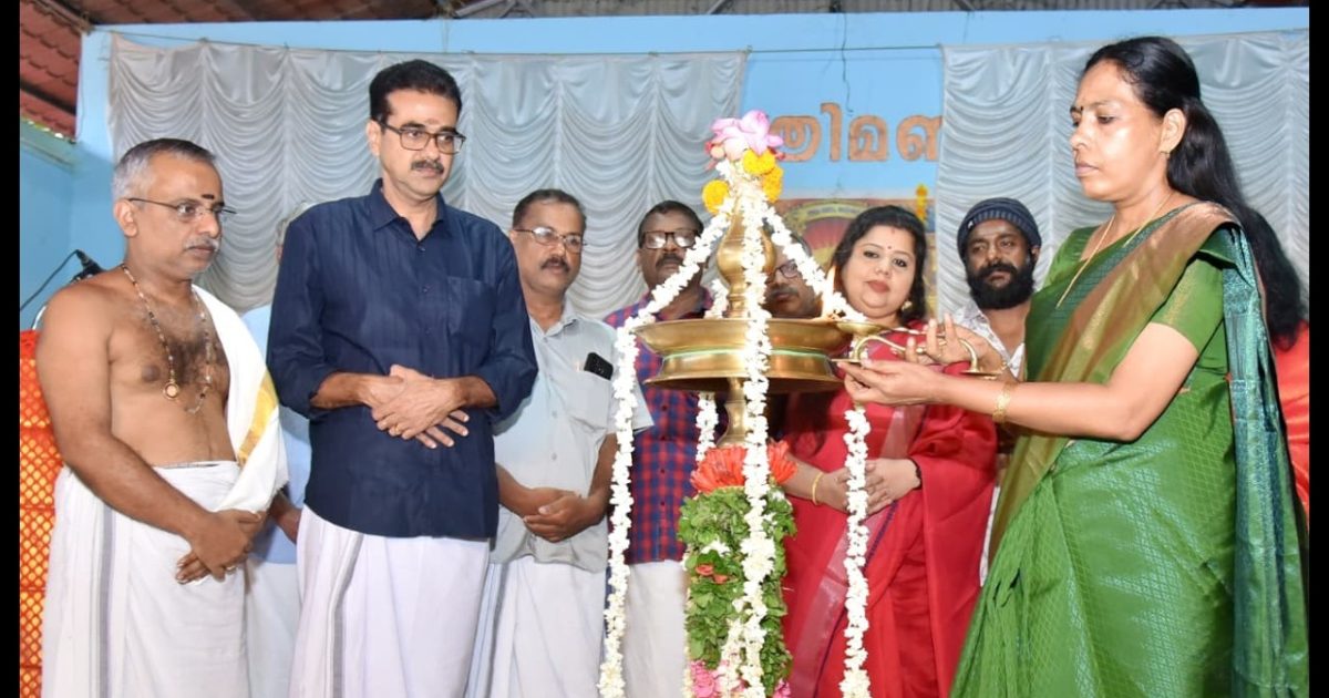നവരാത്രി തുടങ്ങി; ഇനി ആഘോഷത്തിന്റെ നാളുകൾ,