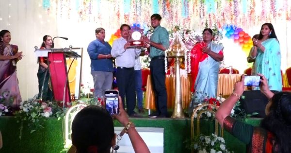 പി വെമ്പല്ലൂർ ശ്രീ സായിവിദ്യാഭവനിൽയു കെ ജി വിഭാഗം കുട്ടികളുടെ ഗ്രാജുവേഷൻ സെറി മണി പ്രൗഢഗംഭീരമായി ആഘോഷിച്ചു.