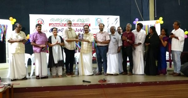 പി.വെമ്പല്ലൂർ:എം.ഇ.എസ് അസ്മാബി കോളജിലെ പൂർവ വിദ്യാർഥി കൂട്ടായ്മ ‘ക്രിയേറ്റീവ് അസ്മാബിയൻസ്’ കുടുംബ സംഗമം  ശ്രദ്ധേയമായി.