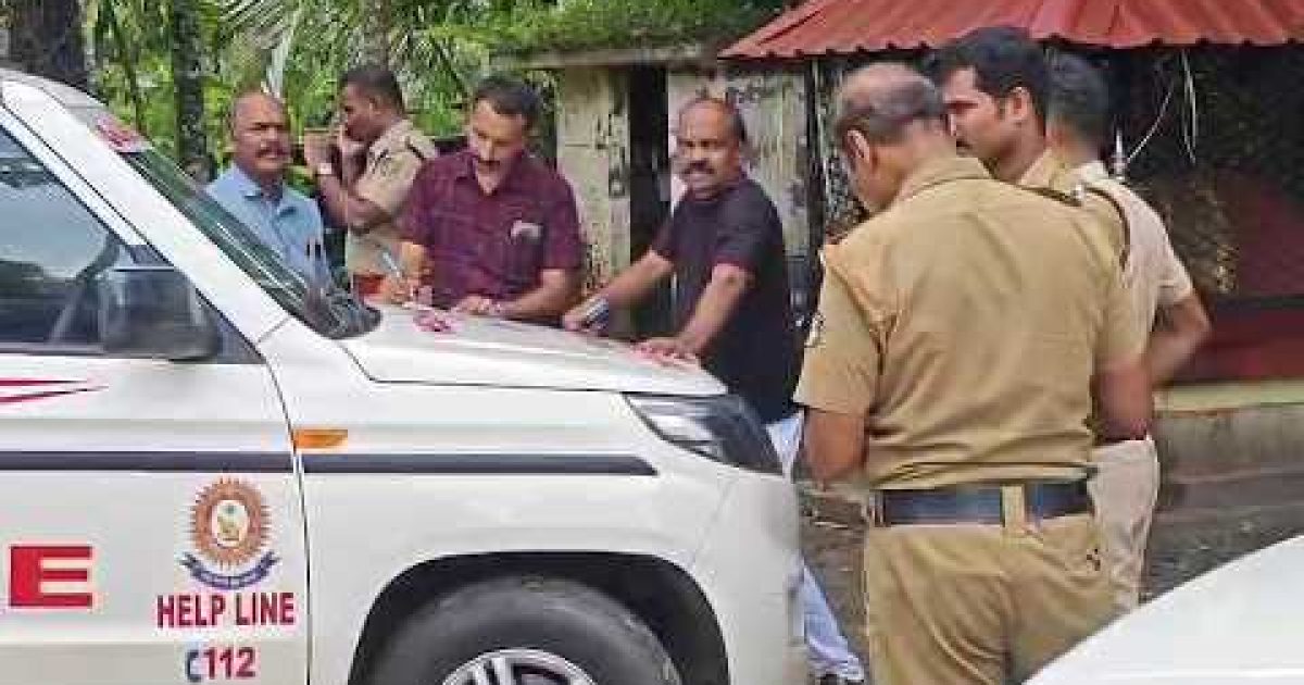 മതിലകത്ത് ക്ഷേത്രത്തിൽ കവർച്ച; മാലയും താലിയും ഒമ്പത് ഭണ്ഡാരങ്ങളിലെ പണവും കവർന്നു