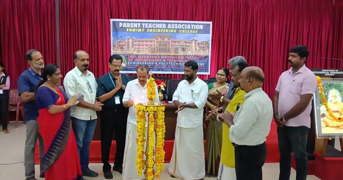 മാല്യങ്കര SNMIMT എഞ്ചിനീയറിങ് കോളേജിലെ വാർഷിക പിടിഎ ജനറൽ ബോഡി എച്ച് എംഡിപി സഭ പ്രസിഡണ്ട് കെ. വി. അനന്തൻ മാസ്റ്റർ ഉദ്ഘാടനം ചെയ്തു.