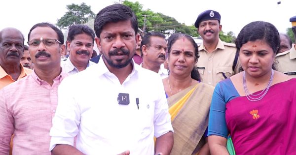 വി.പി. തുരുത്ത് പാലം സന്ദർശിച്ച് മന്ത്രിയും കളക്ടറും; യാത്രാപ്രശ്നത്തിന് പരിഹാരമായി പുതിയ രൂപരേഖ
