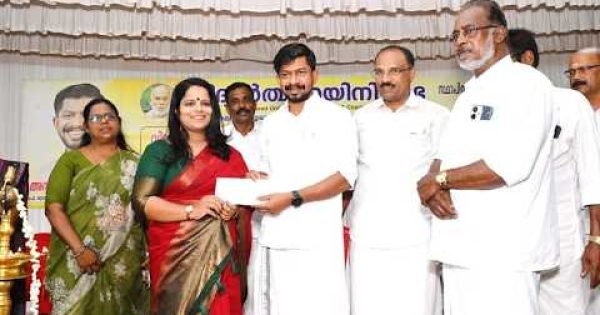 വിദ്യാർത്ഥദായിനി സഭയുടെ നേതൃത്വത്തിൽ വിദ്യാഭ്യാസ അവാർഡ്, ധനസഹായം,സ്കോളർഷിപ്പ് ,എൻഡോവ്മെന്റുകൾ വിതരണവും, യുവജനക്ഷേമ , കായിക രജിസ്ട്രേ ഷൻ മന്ത്രി അഡ്വ :ഒ ജെ ജനീഷിന് സ്വീകരണവും സംഘടിപ്പിച്ചു