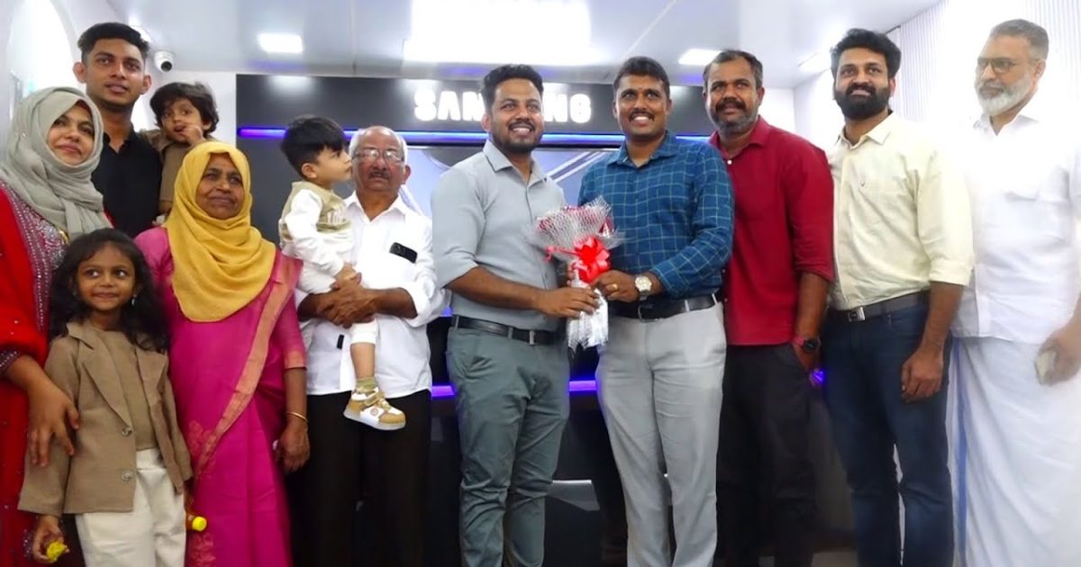 സാംസങ്ങിൻ്റെ എക്സ്ക്ലൂസീവ് ഷോറൂം കൊടുങ്ങല്ലൂരിൽ പ്രവർത്തനമാരംഭിച്ചു