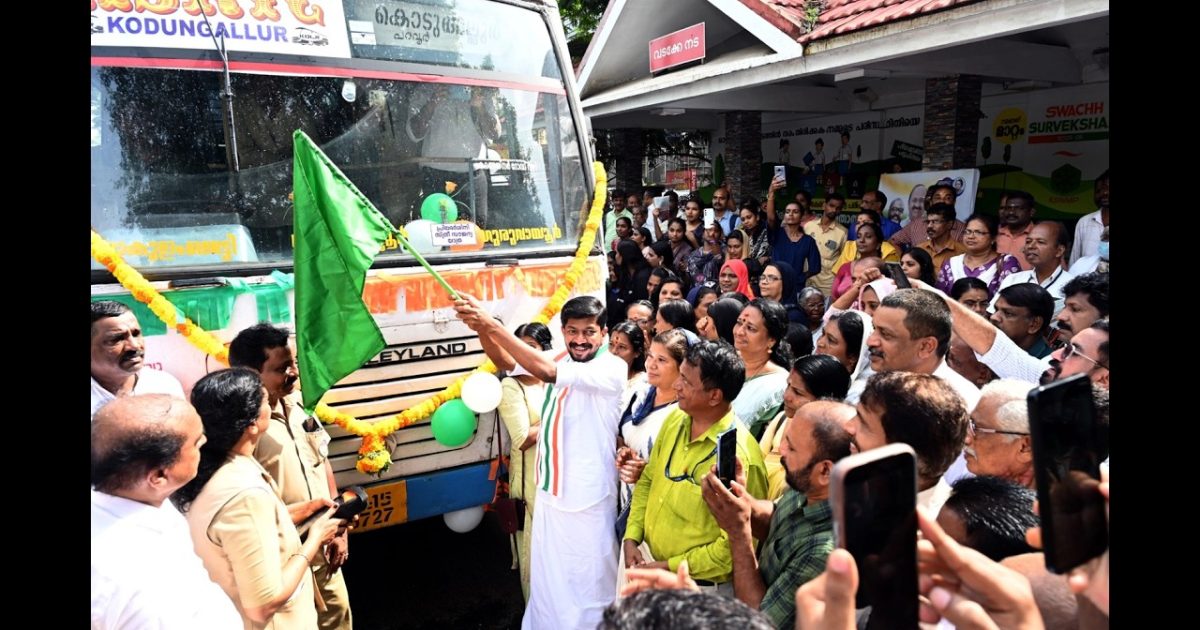 ഹാപ്പി ജേർണി;സ്ത്രീകൾക്ക് സൗജന്യ യാത്ര; ‘പ്രിയദർശിനി’ ബസ് ഫ്ലാഗ് ഓഫ് ചെയ്ത് കായിക യുവജനക്ഷേമ വകുപ്പ് മന്ത്രി അഡ്വ. ഒ.ജെ. ജനീഷ്